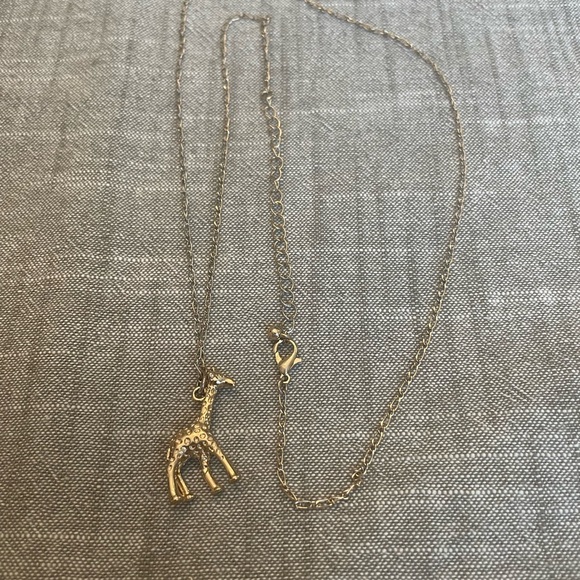 Necklace - Picture 5 of 8